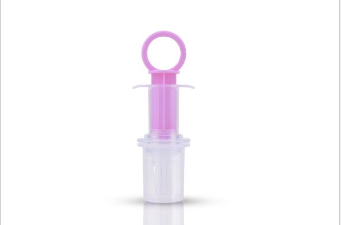Baby syringe medicine feeder